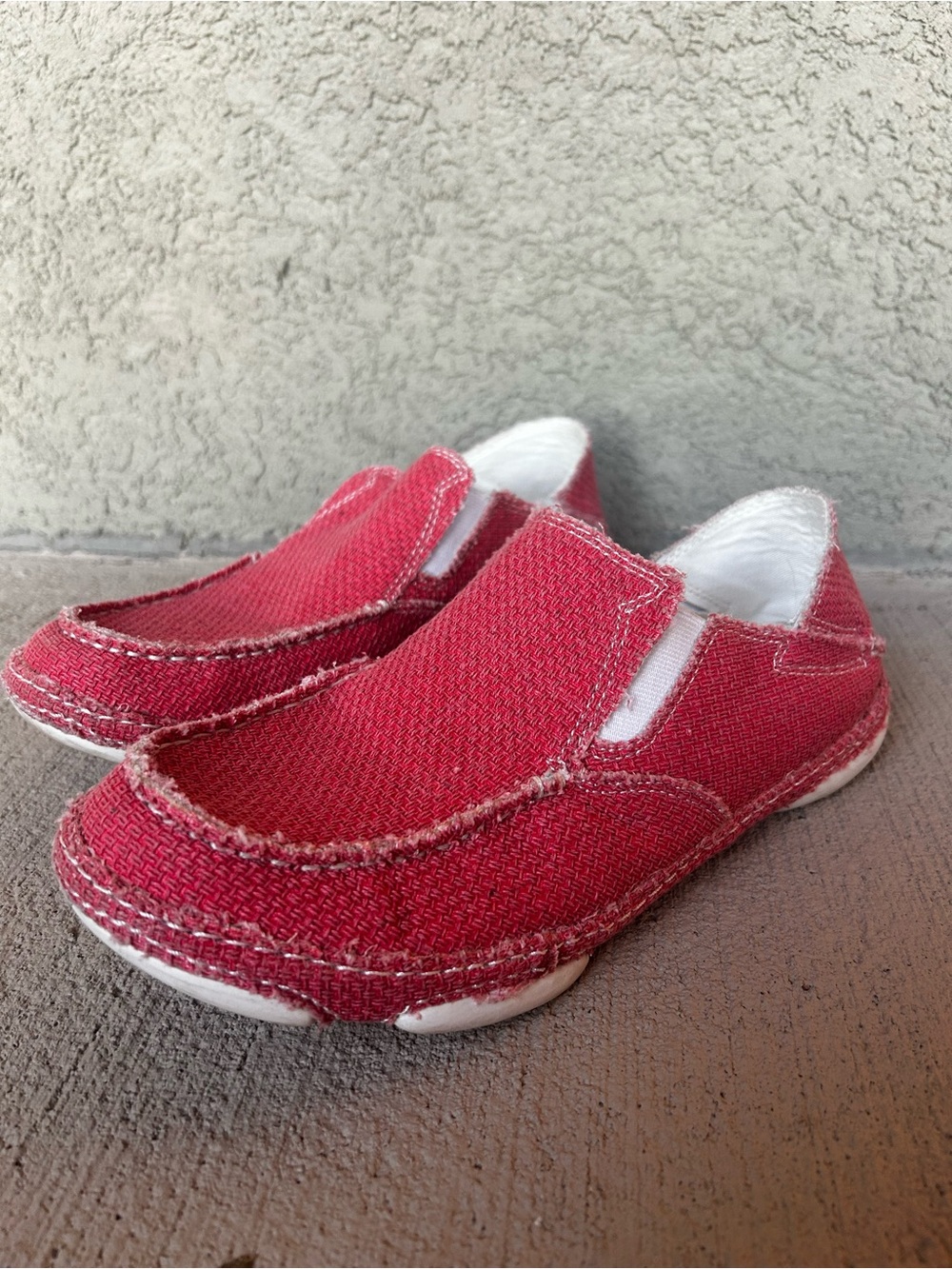Tony Lama canvas slip on shoes women’s sz 10B